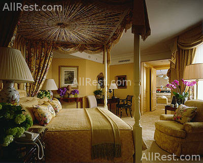 Hotel Four Seasons George V 35